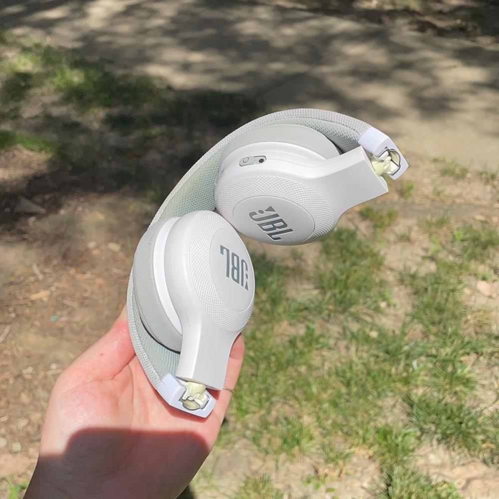 JBL E-Series Bluetooth Headphones